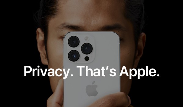 Read more about the article iPhone Security Unveiled: How AI Safeguards Your Data